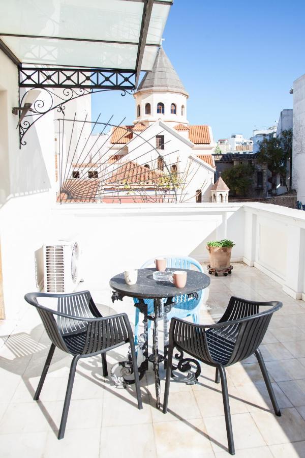 Апартаменты Unique Apt W/ Veranda Walking Distance To Sites Афины Экстерьер фото